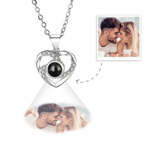 Custom Projection Necklace Elegant Heart Photo Necklace Gift for Mom Best Mother's Day Gift - MadeMineUK